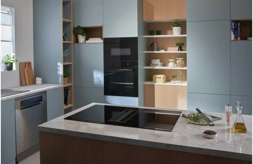 Indukcinė kaitlentė „Candy CIH8I4CF Cook 800“ su gartraukiu, 80 cm