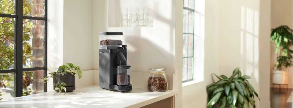Kavamalė Moccamaster KM5 Matt Juodas electric grinder - juodas