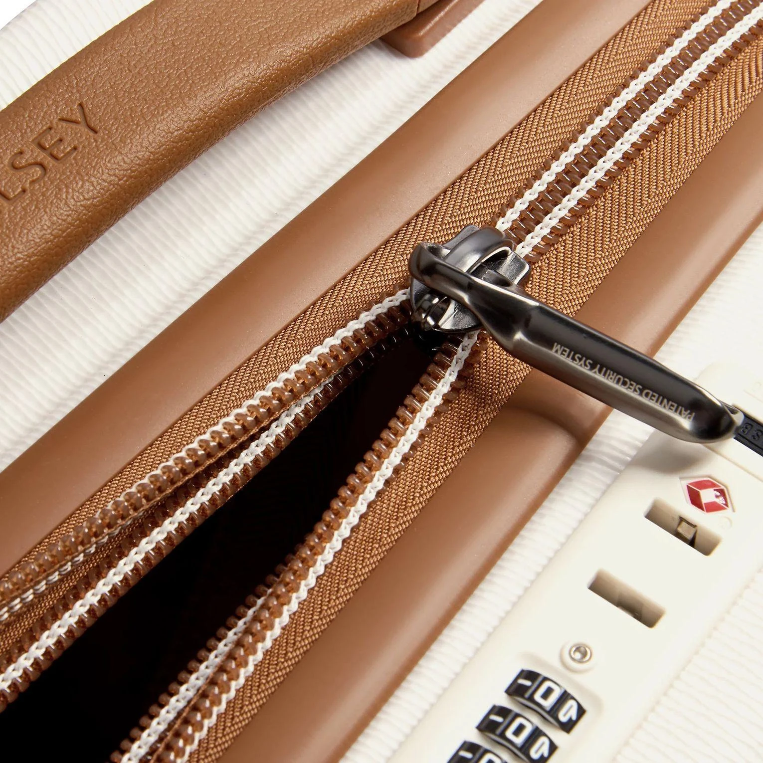 Kelioninis Delsey Chatelet Air 2.0 55 cm -matkalaukku, valkoinen
