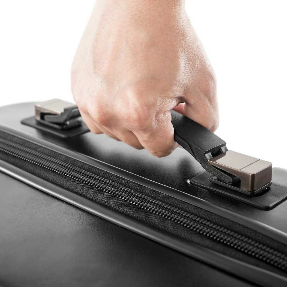 Kelioninis Heys Smart Luggage 76 cm -matkalaukku, musta
