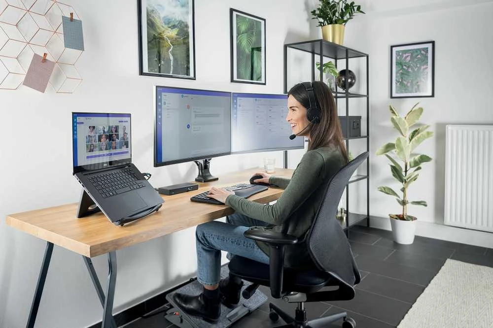 Kensington K75404EU kompiuterinė pelė RF belaidis + „Bluetooth“ 1600 DPI dešinei rankai