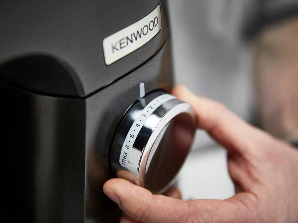 Virtuvinis kombainas Kenwood KVL85.004BK