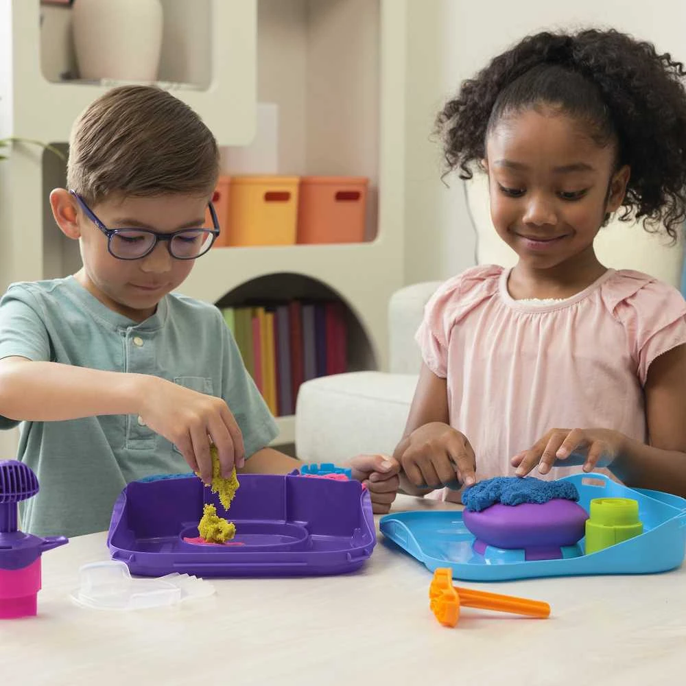 Kinetic Sand KINETINIS SMĖLIS Rinkinys „SquishMotion“