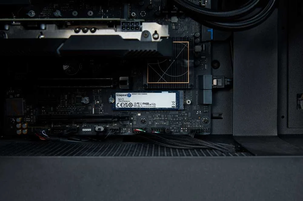 Kingston SSD 4TB NV3 M.2 2280 PCIe 4.0 NVMe SSD