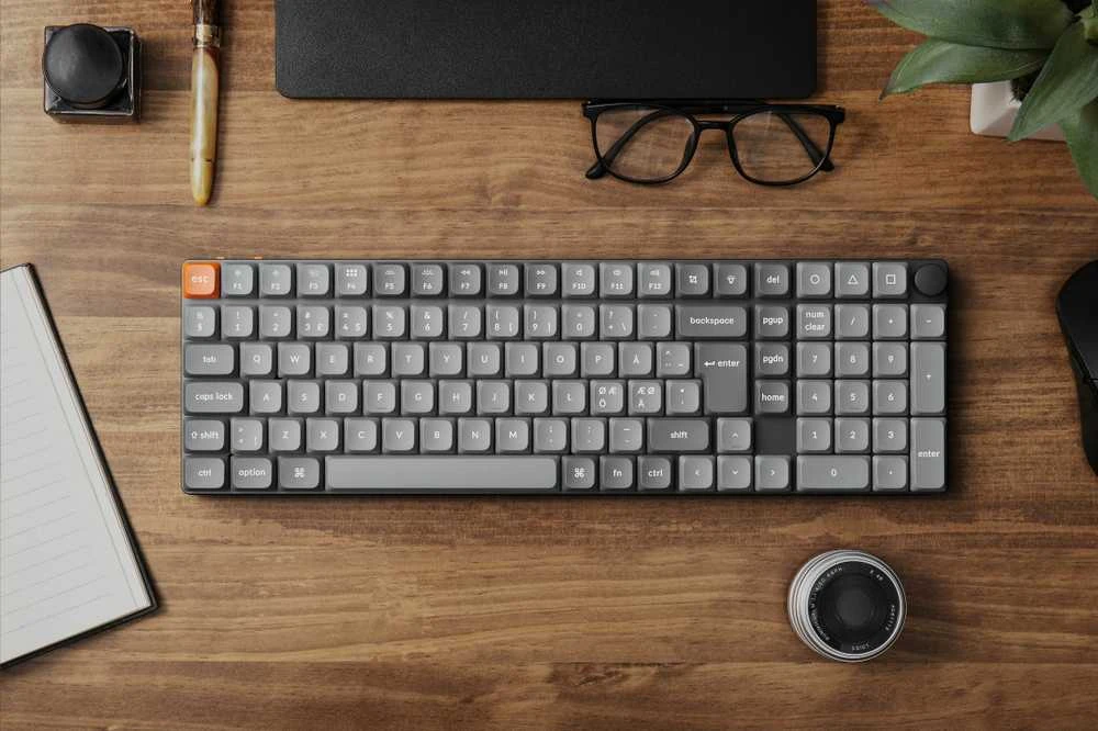 Klaviatūra Keychron K17 MAX Wireless TriMode Hot Swap QMK/VIA Gateron Low Profile Raudona