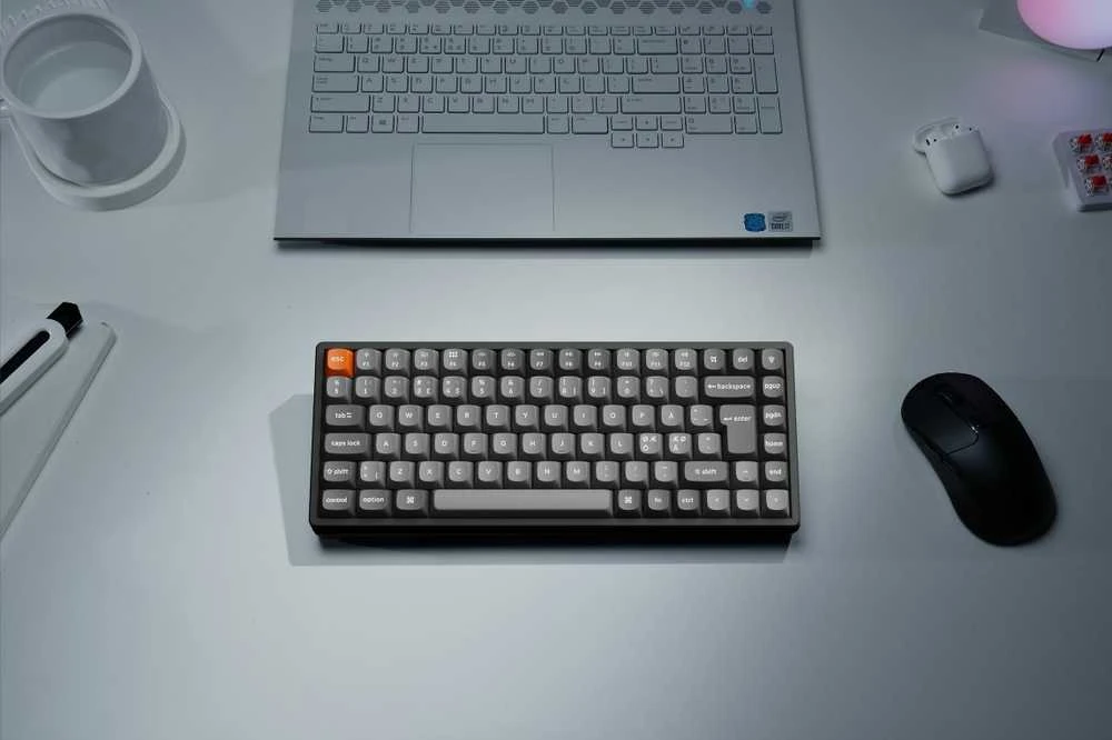 Klaviatūra Keychron K2 Max, su laidu & Wireless, USB + RF belaidė + Bluetooth, Mechaninė, QWERTY, RGB LED, Juodas, Pilkas