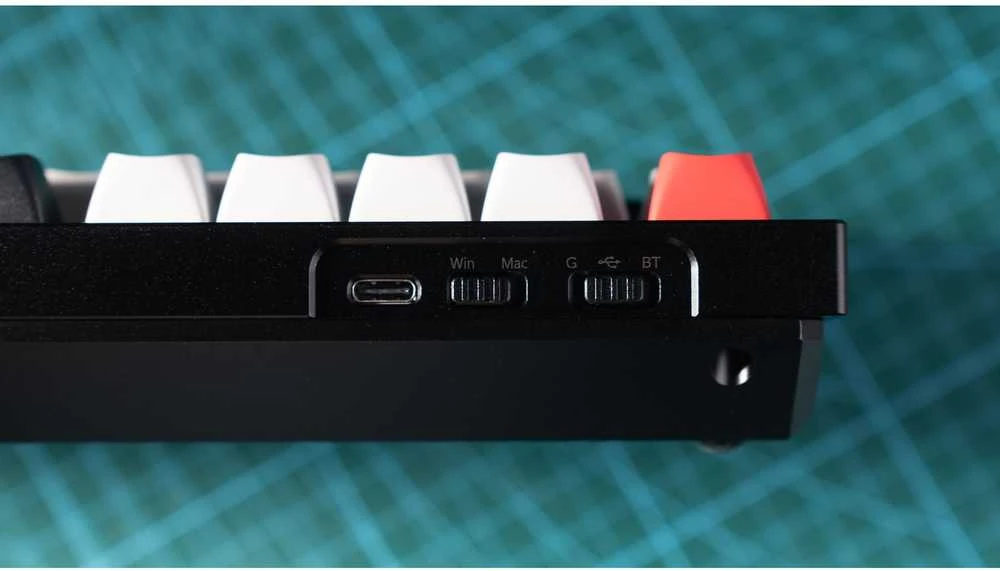 Klaviatūra Keychron Q6 HE 100% rankenėlės belaidis trijų režimų QMK Gateron 2.0 magnetinis jungiklis Shell Baltas