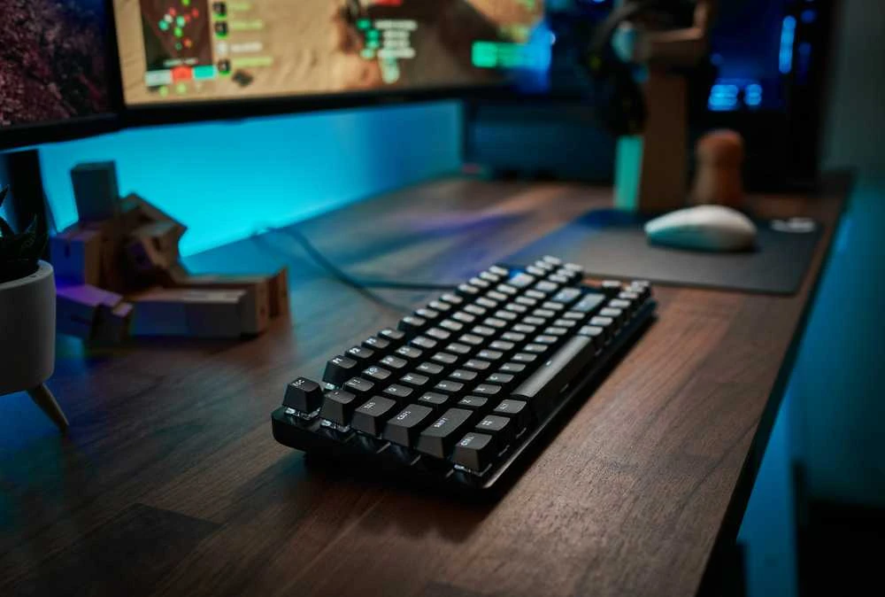 Klaviatūra Logitech G413 TKL SE - Juodas PAN NORDIC/