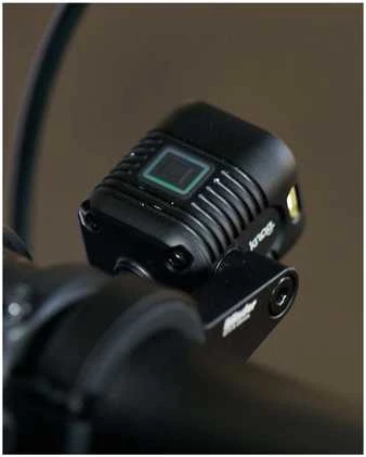 Knog Blinder External etuvalo, 900 lm