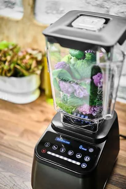 Kokteilinė Blendtec Designer 650, juoda