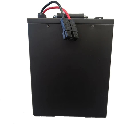Kontio Motors Kruiser Elektra/Vesper: Voima-akku 2,4kWh