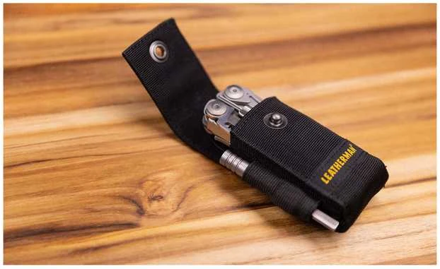 LEATHERMAN nailoninis dėklas L su kišenėle