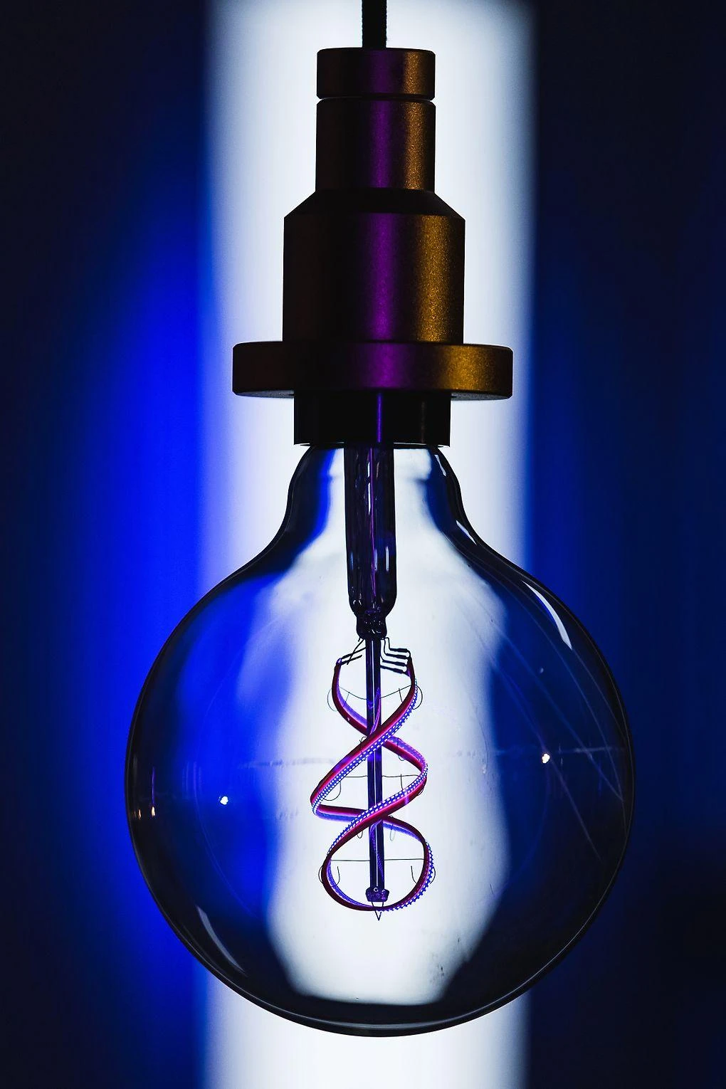Ledvance 4,5W LED lemputė SMART+ Filament Globe RGBW 30, E27, 2700K