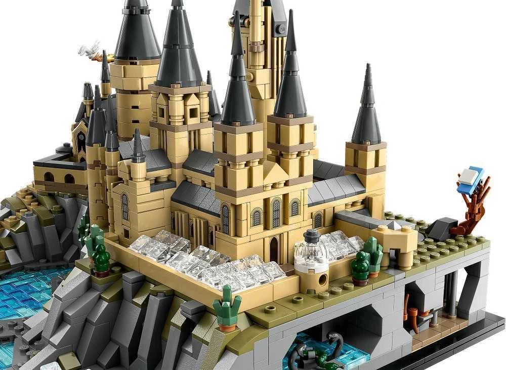 LEGO® Harry Potter Hogvartso pilis ir apylinkės (76419)
