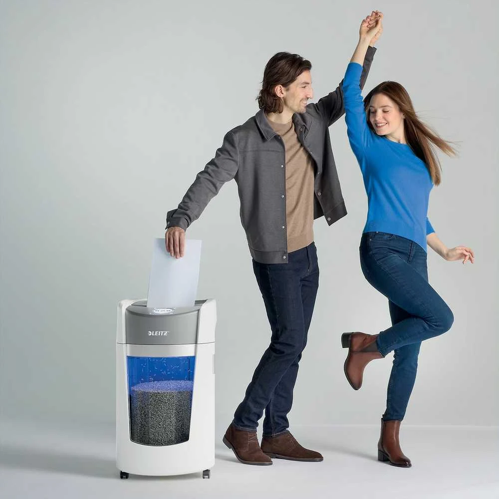 Dokumentų naikiklis Leitz IQ OptiMax Office P5, 35L, baltas