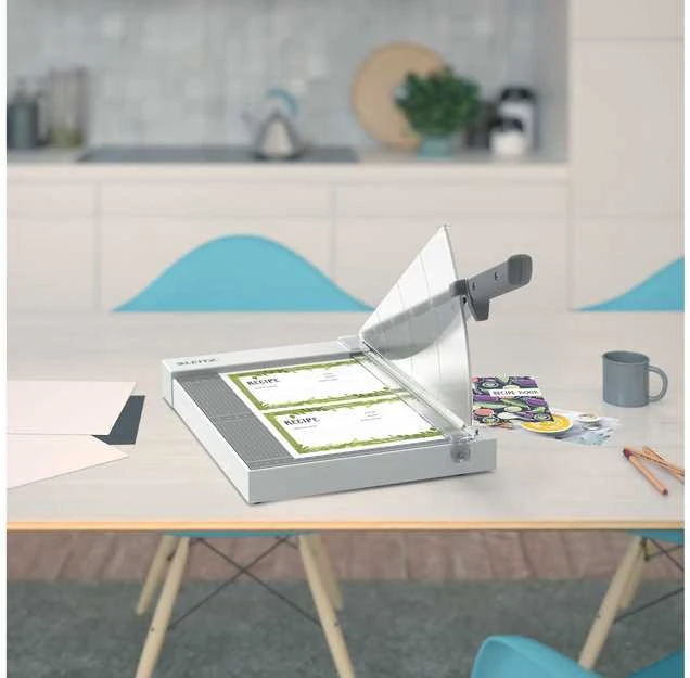 Giljotina LEITZ Precision Home A4
