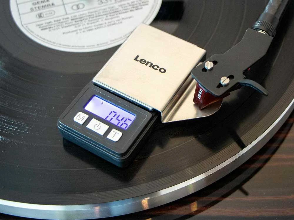 Lenco TTA-12IN1PRO lagaminas su profesionalių patefono priedų rinkiniu