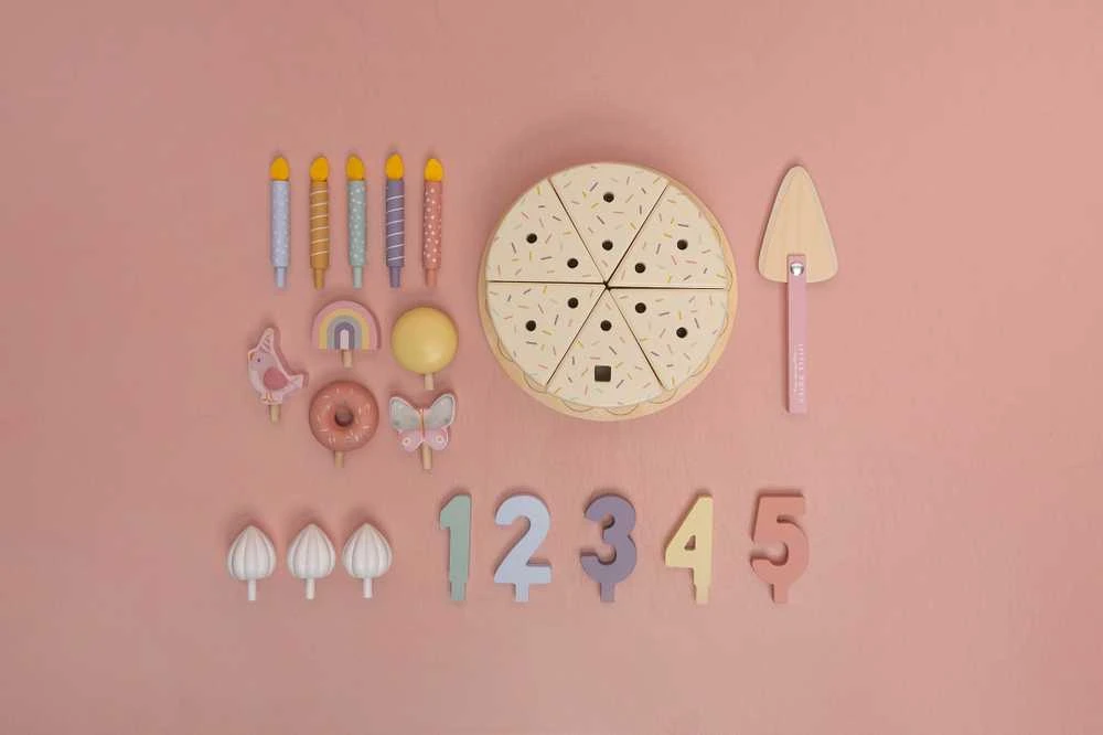 Medinis gimtadienio tortas Little Dutch, rausvas