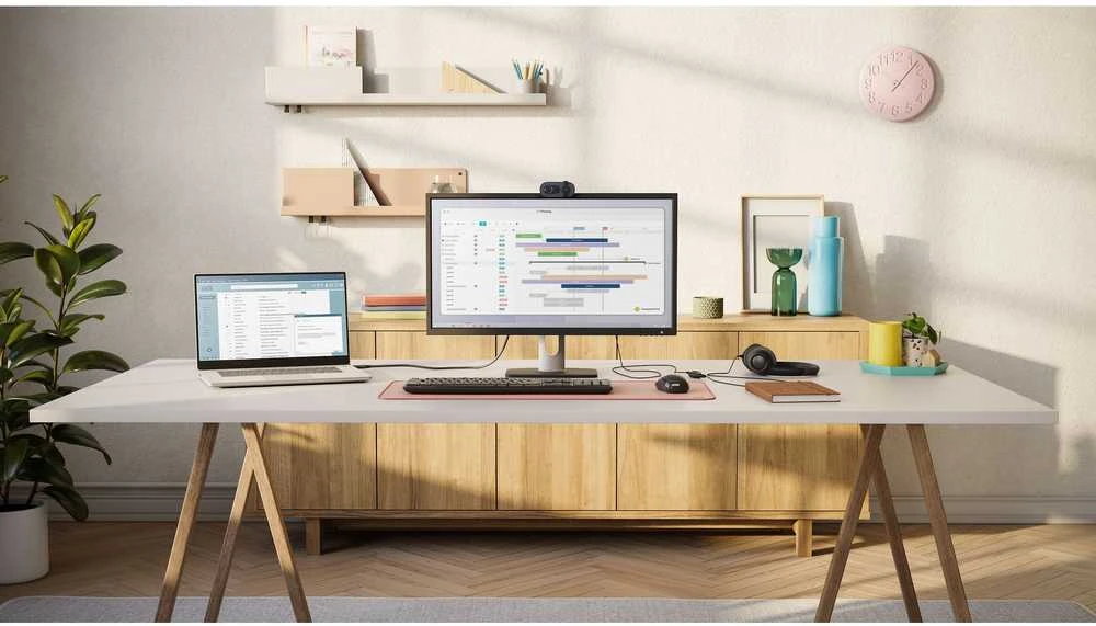 Internetinė kamera Logitech BRIO 100, grafito spalvos