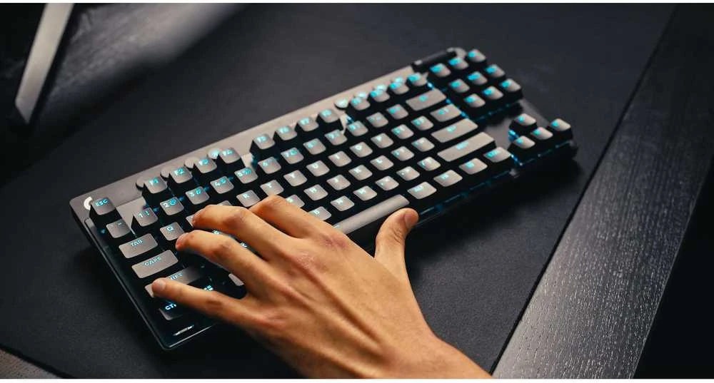LOGITECH G PRO X TKL LIGHTSPEED Mechaninė klaviatūra žaidimams - Juodas - NORDIC - LINEAR