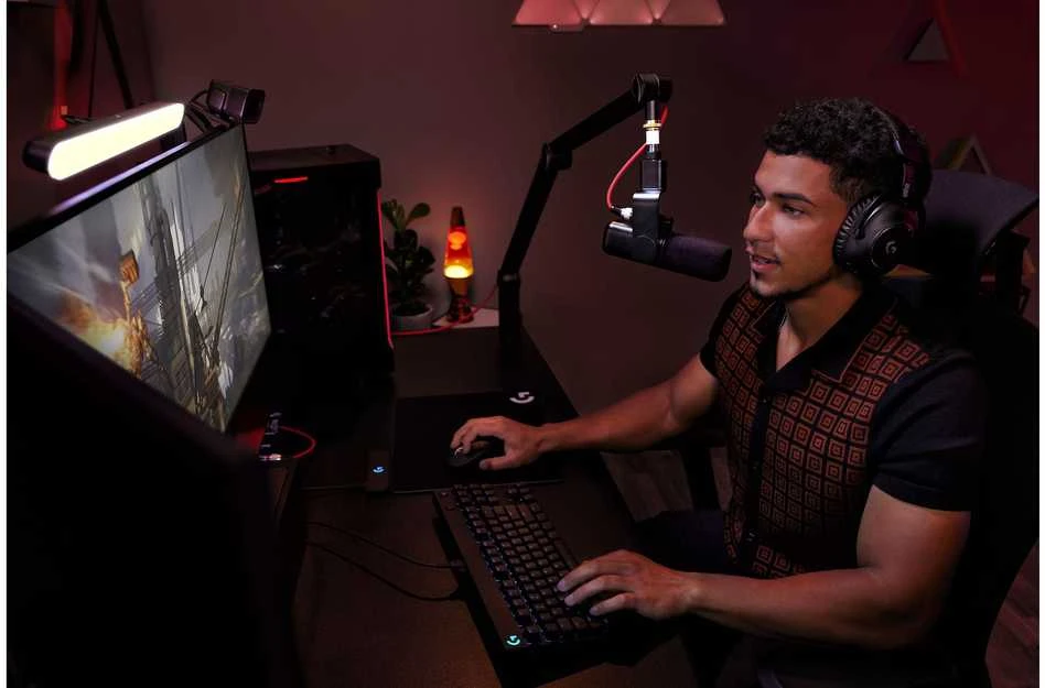 LOGITECH G Yeti Studio Microphone juodas