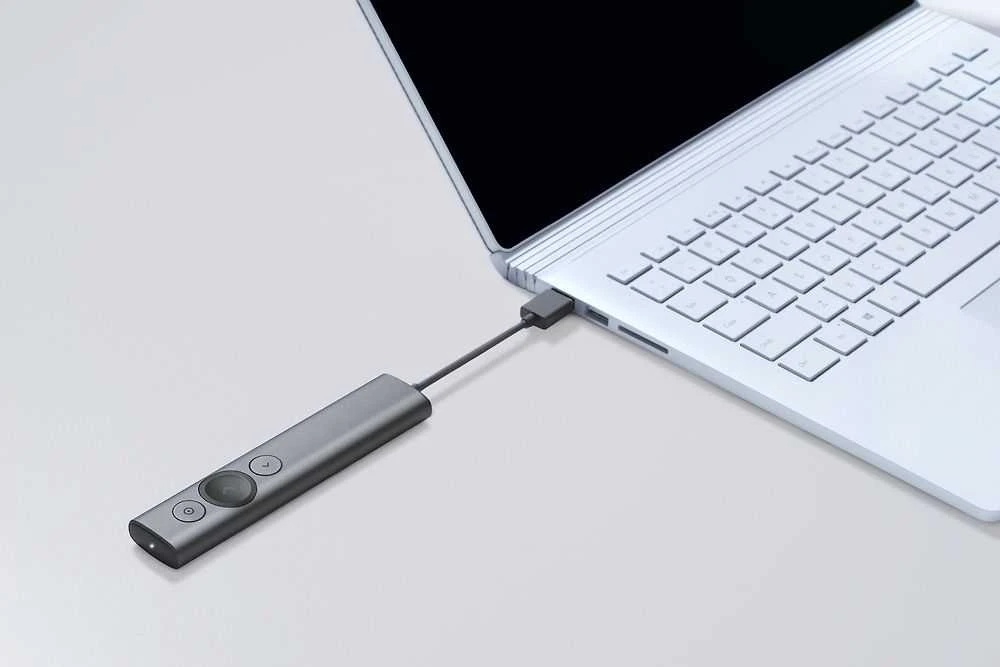 LOGITECH Spotlight Presentation nuotolinio valdymo pultas – SLATE