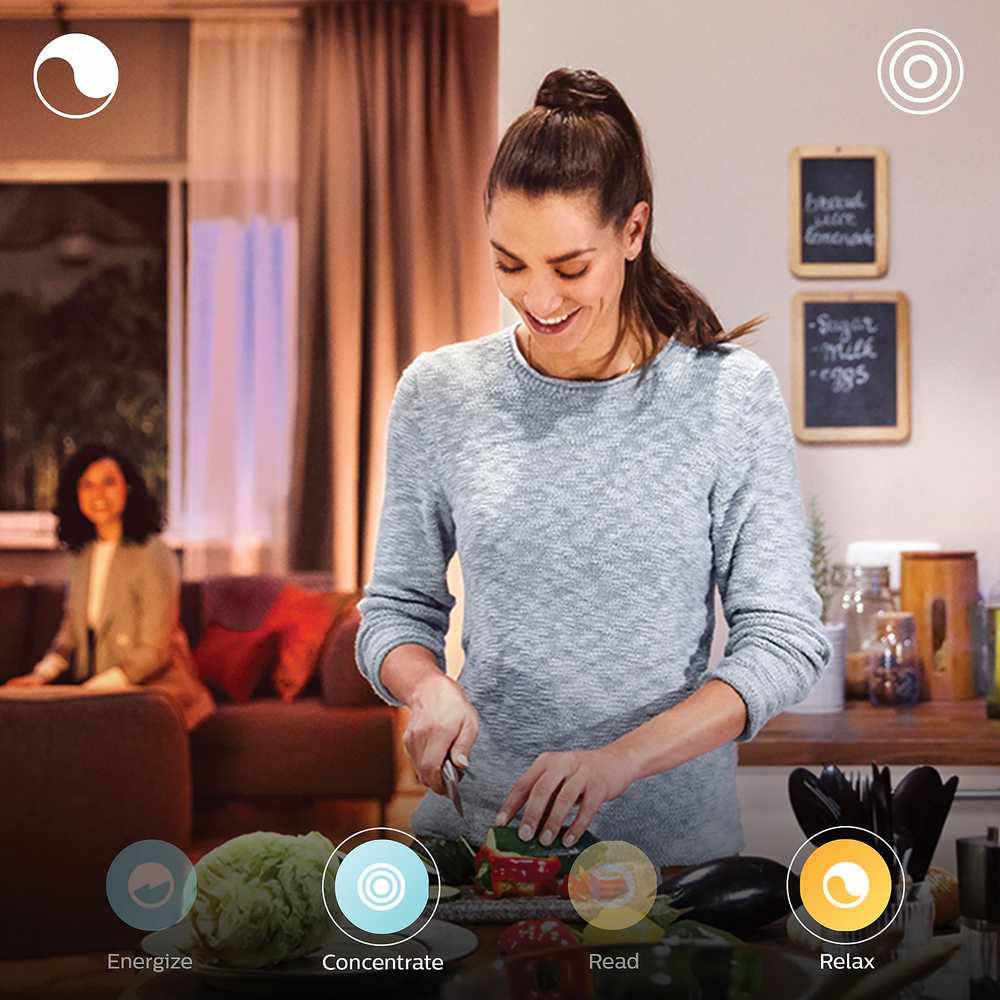 Lubinis šviestuvas Philips Hue Baltas Amb. Runner Spot 2 flg. Weiß 2x350lm inkl. Dimmschalter