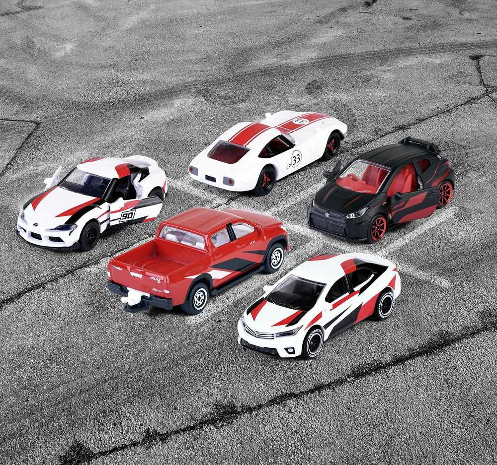 Majorette Rinkinys 5 metalinės transporto priemonės sportinės lenktyninės spyruoklės Toyota Racing Supra Corolla GT kaip dovana