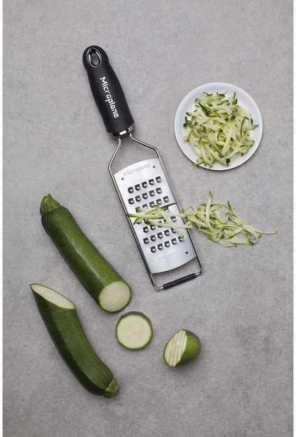 Tarka Microplane Gourmet Extra Coarse. Juoda, MIC45008E