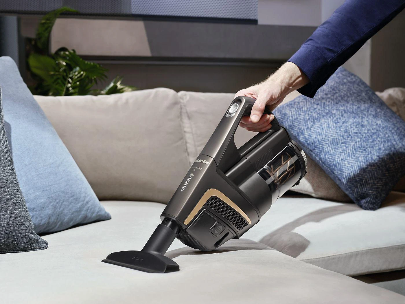Akumuliatorinis dulkių siurblys Miele Triflex HX2 Pro