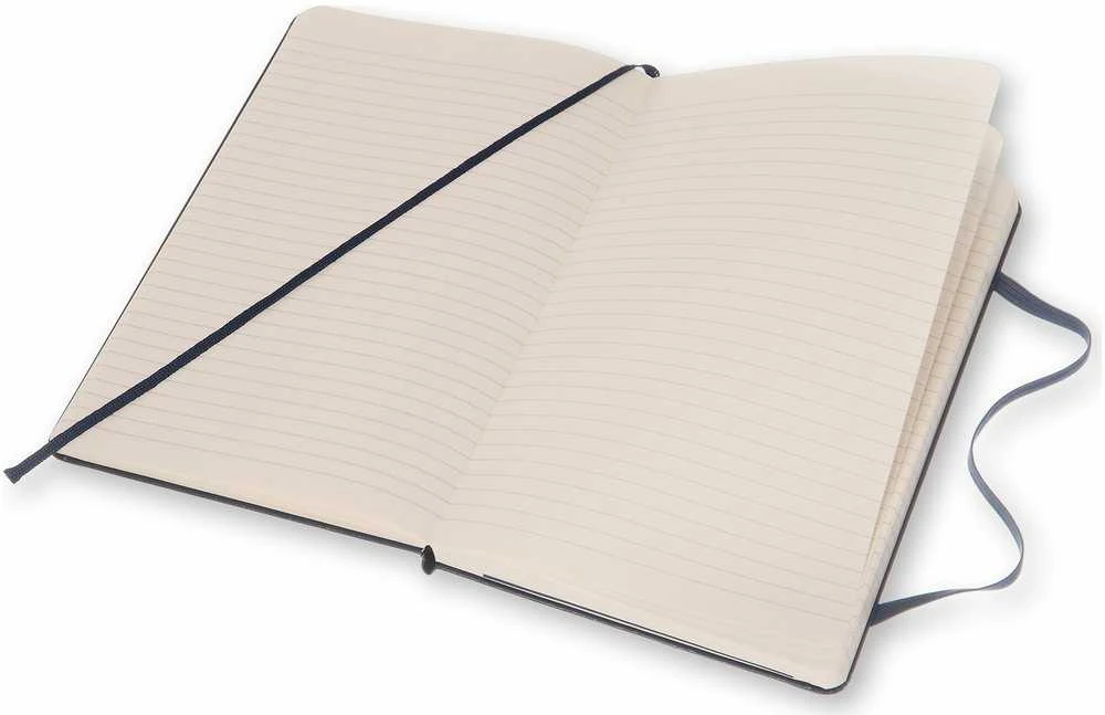 Užrašų knygutė Moleskine Classic 13x21cm, linijomis, kietu viršeliu,tamsiai mėlynos spalvos