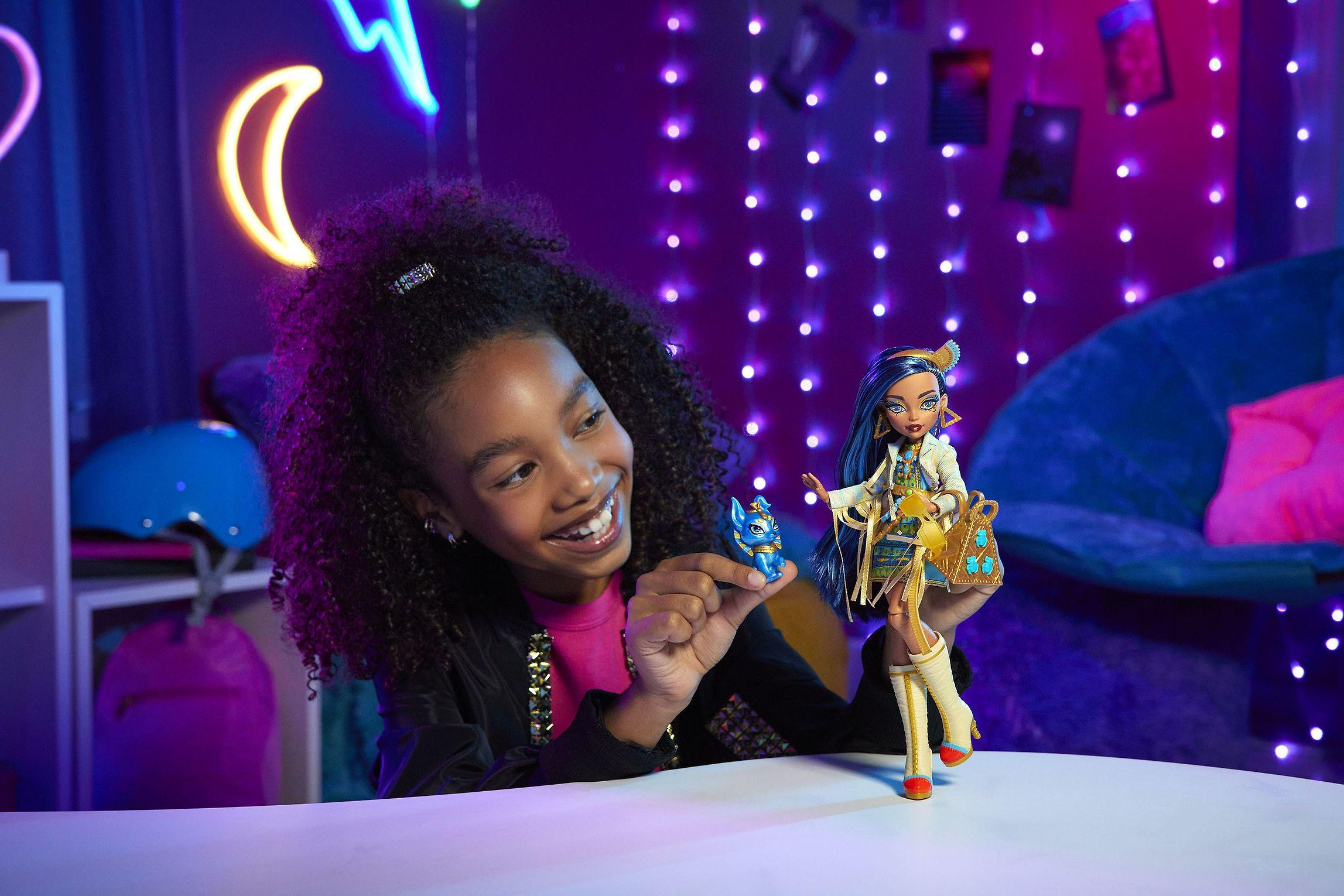 MONSTER HIGH lėlė Kleo aprašymas - Prekės nuotrauka