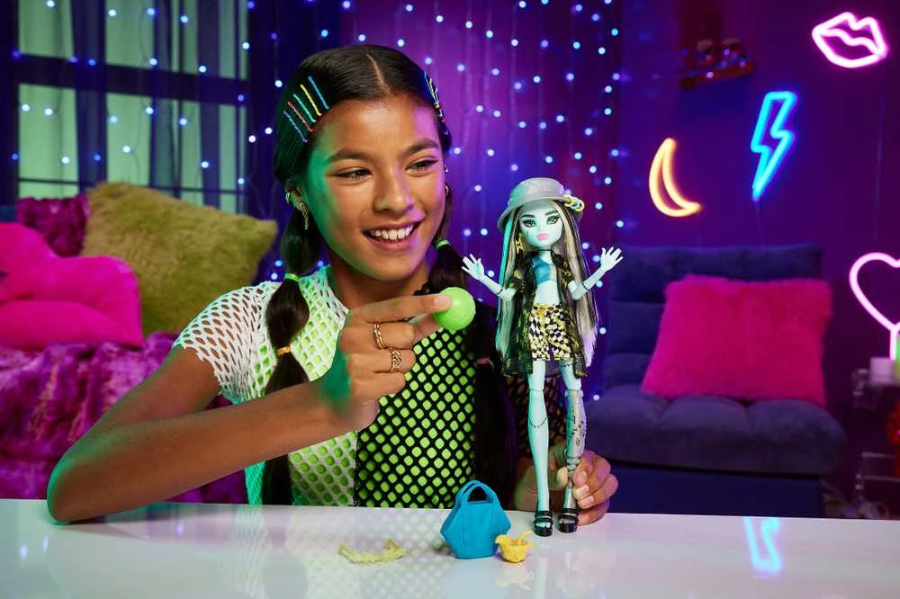 Mattel MONSTER HIGH SCARE-ADISE ISLAND Frenkė (HRP68)