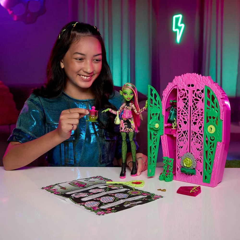Mattel MONSTER HIGH SKULTIMATES siurprizų rinkinys – Venera, vidurnakčio sodo serija (HYT75)