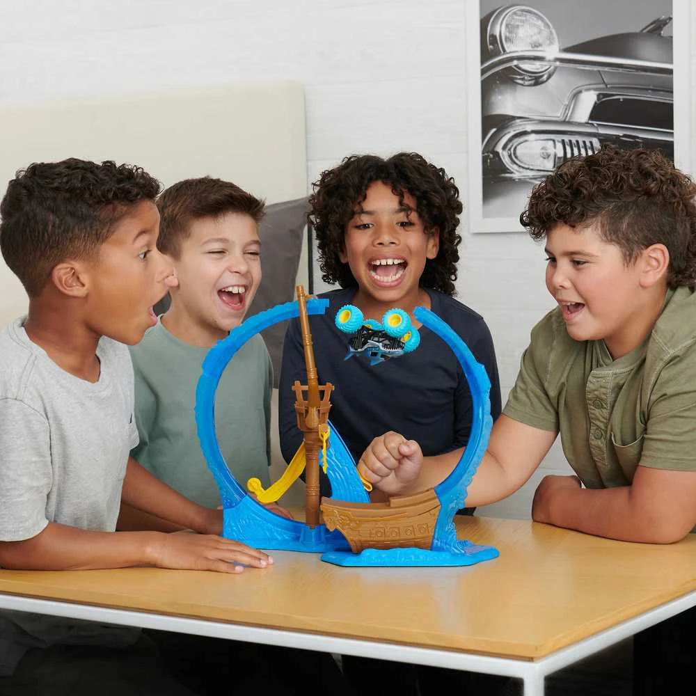 MONSTER JAM žaidimo rinkinys Stunt Playset , 6070018