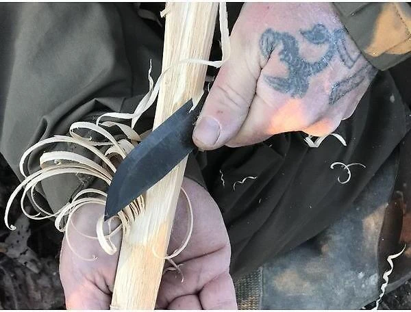 Morakniv Garberg Juodas Carbon peilis su odiniu dėklu