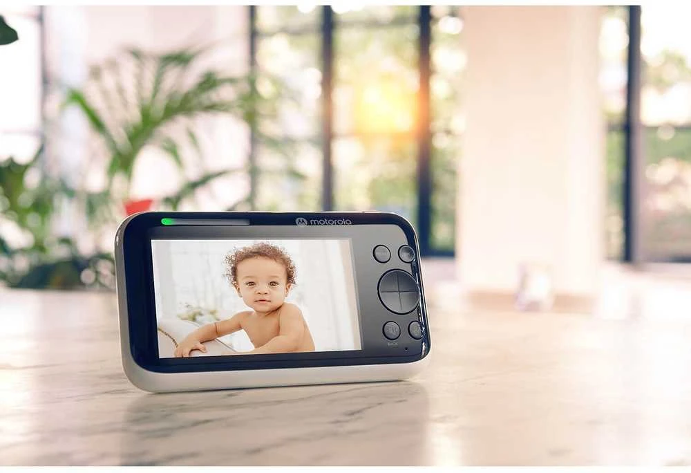Motorola 5.0" Motorized Video Baby Monitorius | PIP1510