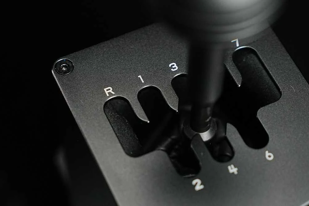 Pavarų perjungimo svirtis Moza Racing HGP RS039