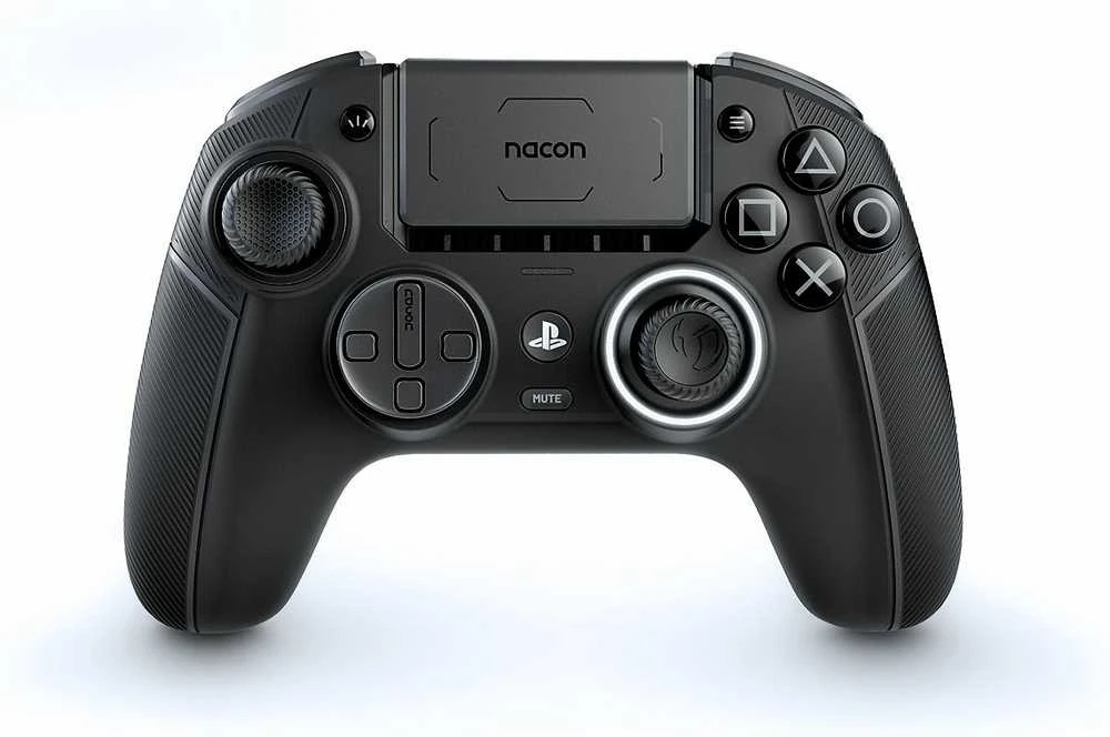 Nacon Revolution 5 Pro valdiklis (juodas)