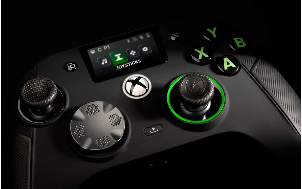 „Nacon Revolution X Unlimited“ žaidimų konsolė, skirta „XBOX“ / PC
