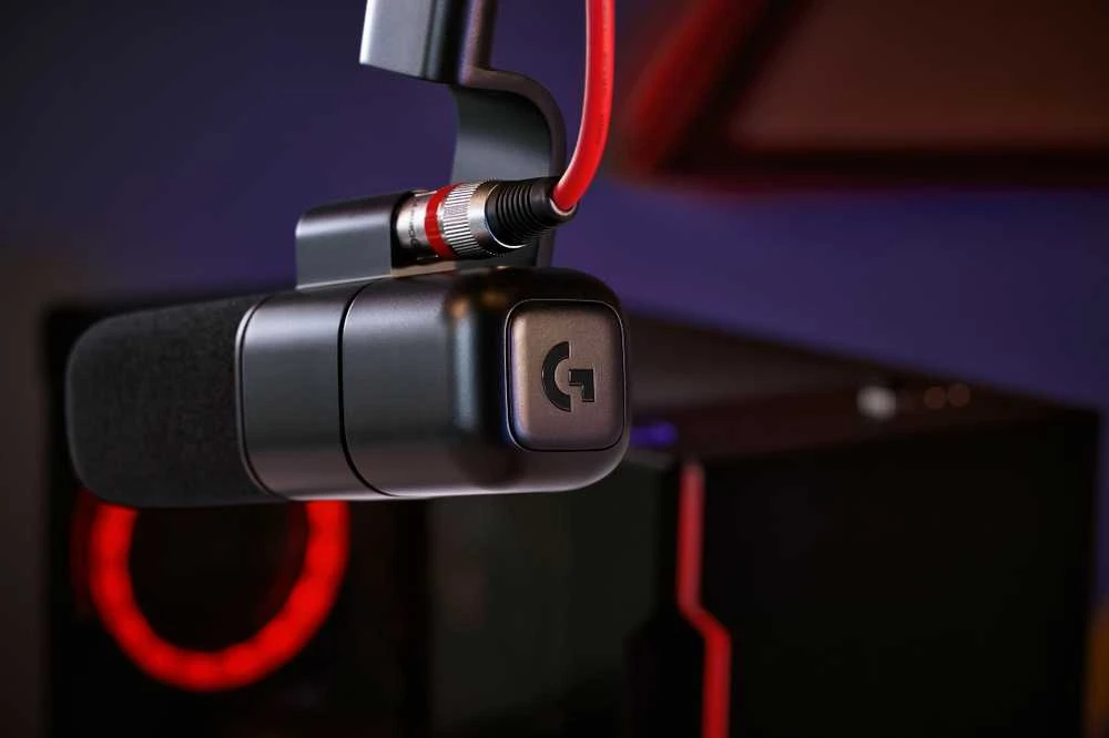 LOGITECH G Yeti Studio Microphone juodas
