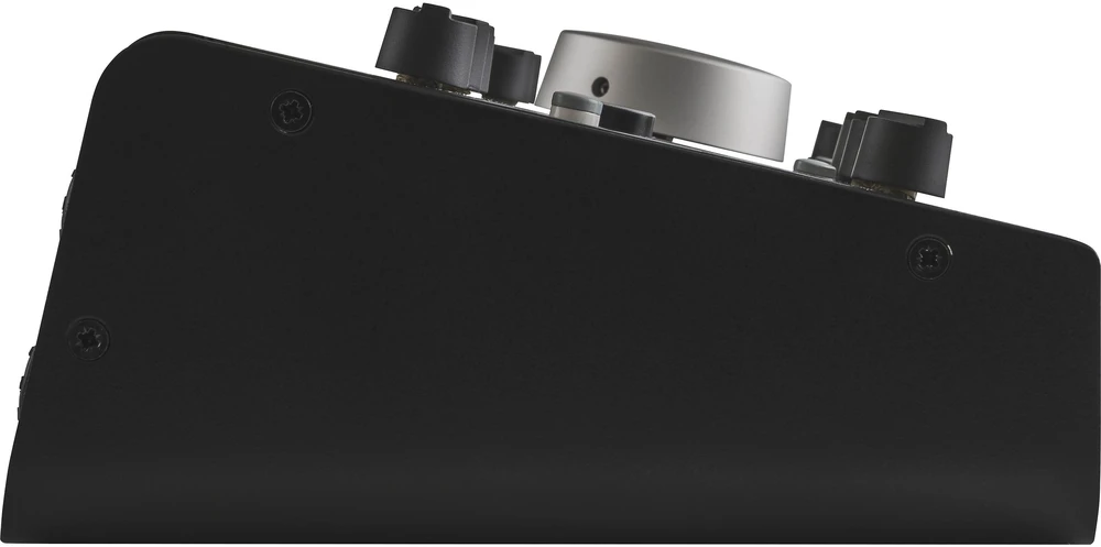 Mackie Big Knob Studio - Aktyvus lygio valdiklis 3x2 monitoriams