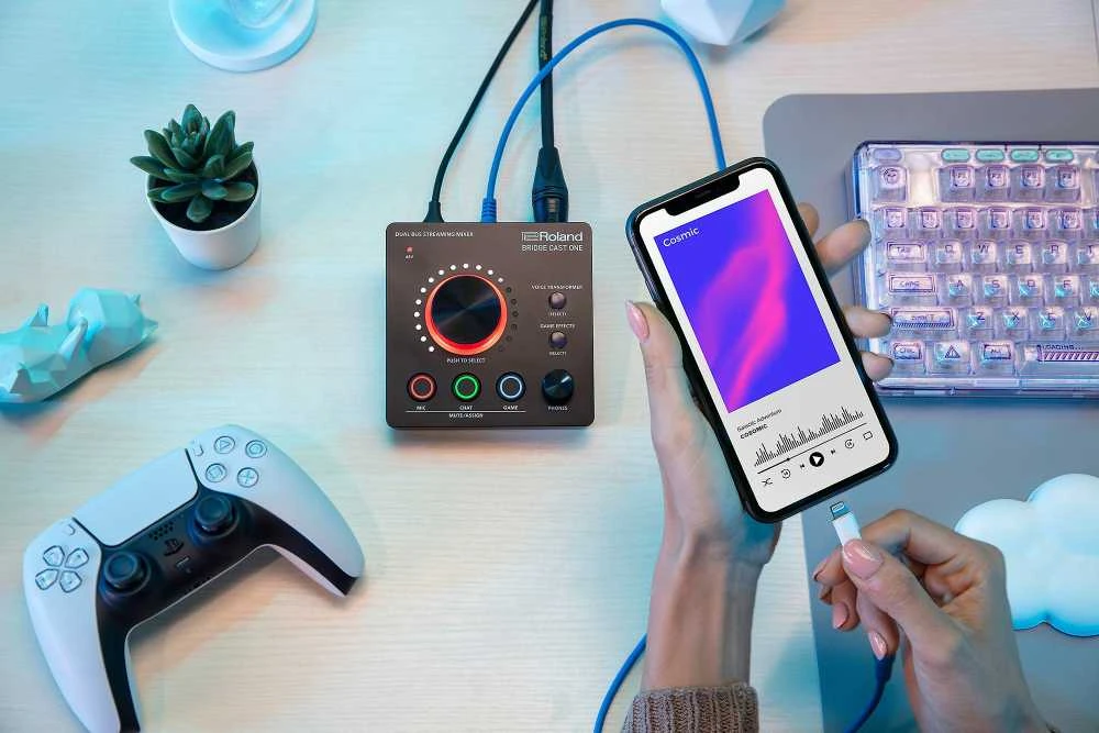 Namų kino sistema Roland Bridge Cast One -USB-äänikortti