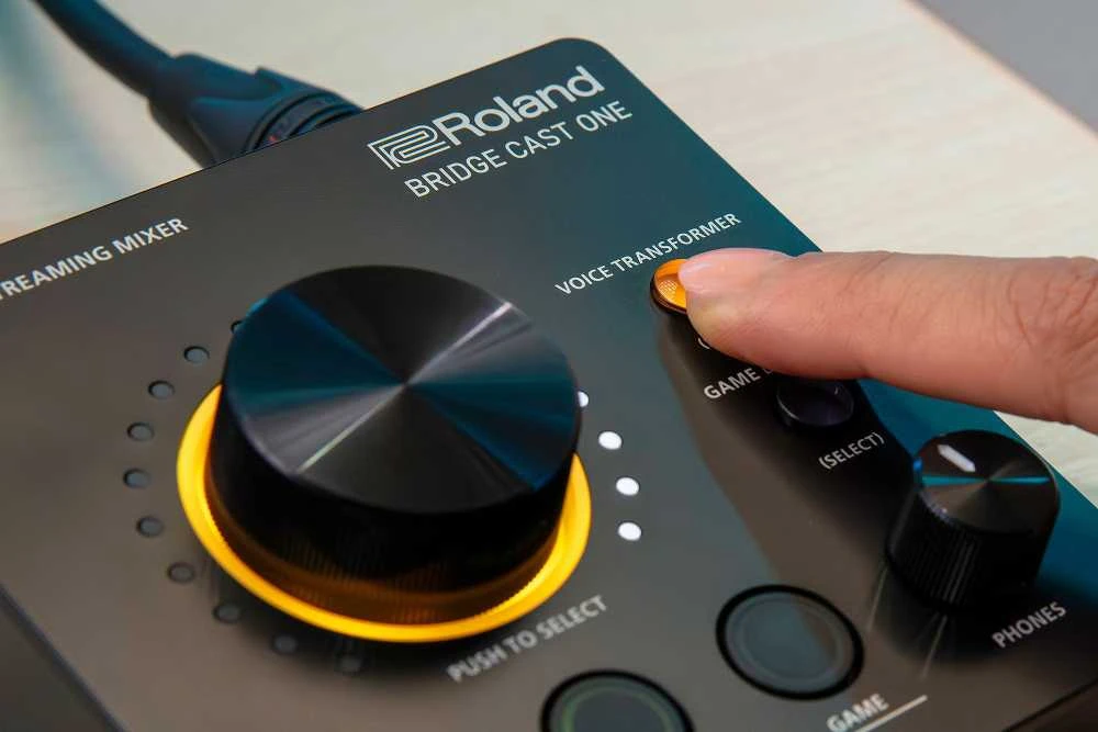 Namų kino sistema Roland Bridge Cast One -USB-äänikortti