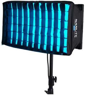 Nanlite Nanlite PavoSlim 120C Full-Color