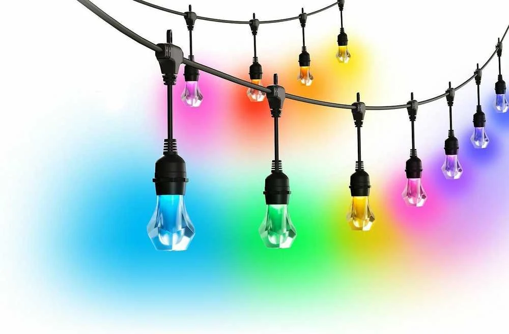 „Nanoleaf Essentials Matter“ išmaniųjų daugiaspalvių lauko lempučių girliandų pradinis rinkinys, 30 m | 16 mėn.+