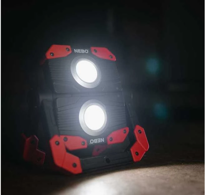 Žibintuvėlis Nebo OMNI 2K su išorine baterija (powerbank)
