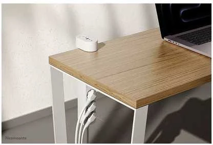 „Neomounts“ | Stalinis lizdas su spaustuku ir USB-C bei USB-A jungtimis – greitas įkrovimas | DS22-840WH6