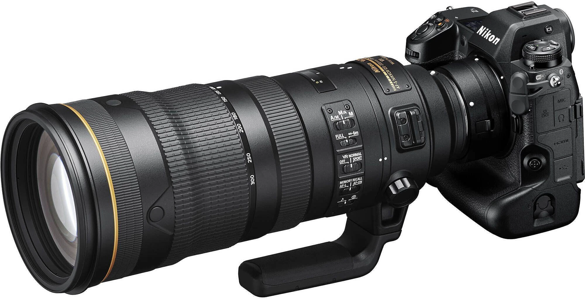 Objektyvas Nikon FTZ II bajoneto adapteris