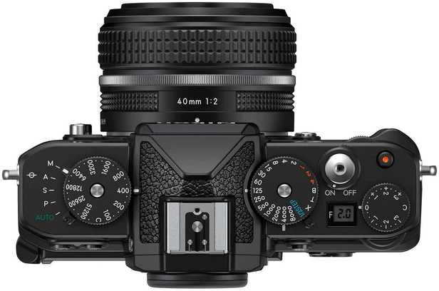 Nikon Z f + 24-70 Kit